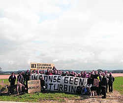 Het actiecomité protesteerde zaterdag in Paillartcamp en Malaise, de plaats waar de zes windmolens gepland zijn.pma