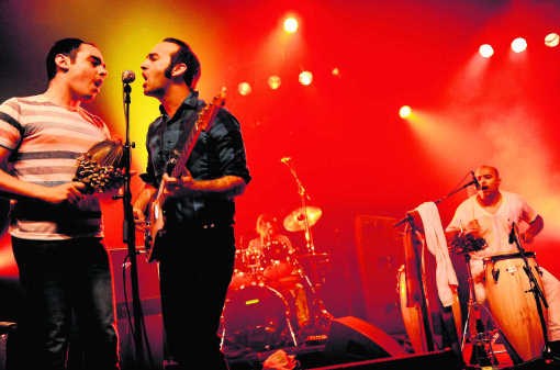 Fool's Gold liet nogal wat nummers uitlopen in psychedelische jams. Koen Bauters