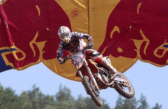 Cairoli in beide reeksen te sterk voor Desalle in GP motorcross Zweden
