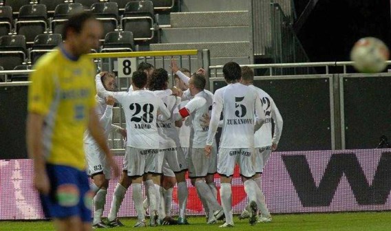 Zwak STVV voor de zesde keer op rij onderuit