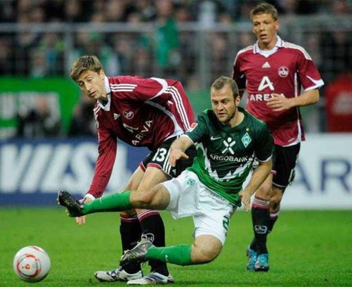 Simons klopt Werder Bremen
