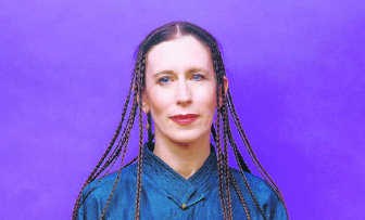Meredith Monk: 'Voor mij gaan zingen en bewegen samen.'rr