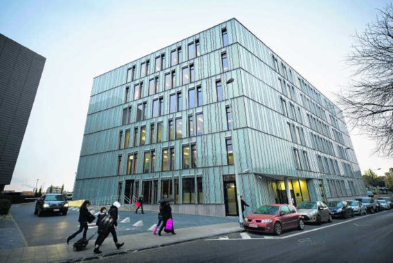 Het kantorencomplex AeropolisII in Schaarbeek is sinds 1juli in gebruik.Bart Dewaele