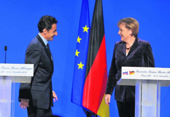 Nicolas Sarkozy en Angela Merkel, hier tijdens hun persconferentie in Deauville, ontmoeten elkaar vandaag opnieuw tijdens een Frans-Duitse top in Freiburg.Guillaume Gaffiot/visual press agency