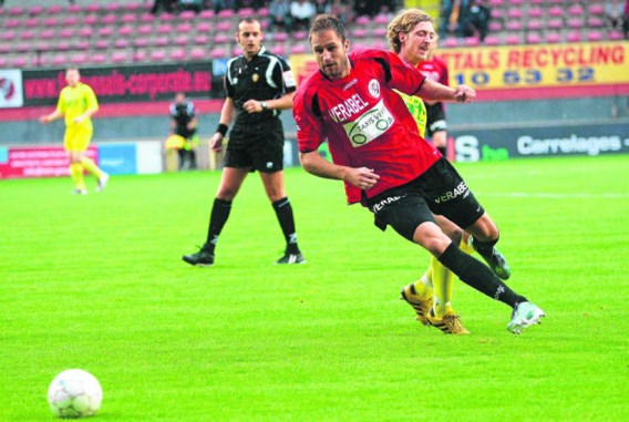Dalibor Veselinovic : 'Ik zit met Anderlecht en Club in mijn hoofd. Standard heeft al te veel centrumspitsen.'Koen Merens