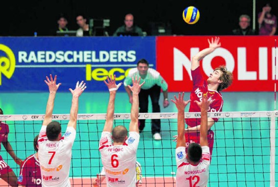 Maaseik torent hoog uit boven het Servische blok. Yorick Jansens