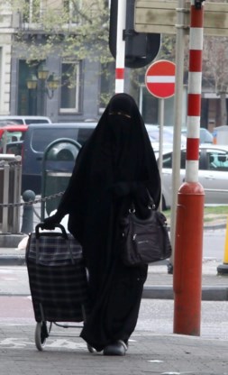 Etterbeek mag geen boete opleggen voor dragen nikab