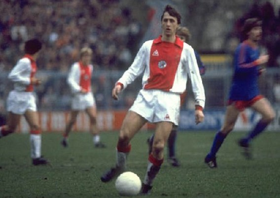 Johan Cruijff officieel terug bij Ajax