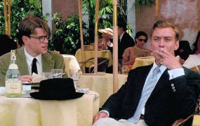 Matt Damon (links) en Jude Law in 'The talented Mr. Ripley'. rr