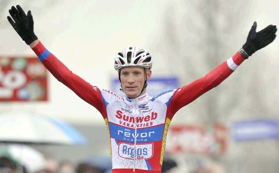 Klaas Vantornout klopt Stybar
