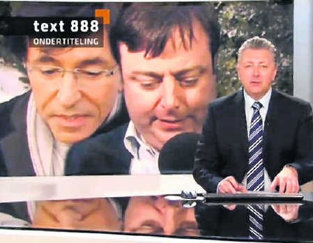 In de kijkcijfers klopt ‘Het journaal' van VRT (links) ‘Het nieuws' van VTM (rechts) met grote voorsprong. vrt/vtm