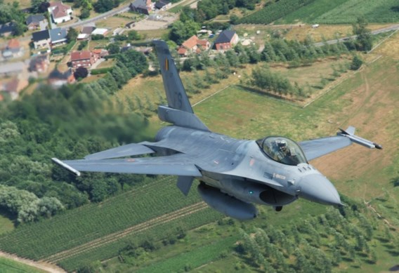 Belgische F-16's vallen gronddoelen aan in Libië 
