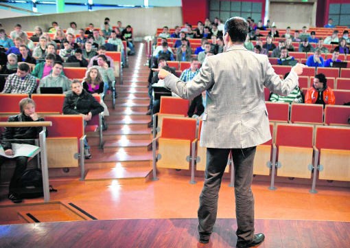 Moderne didactische technieken vragen meer van studenten en proffen, maar leveren op.Herman Engbers/hh