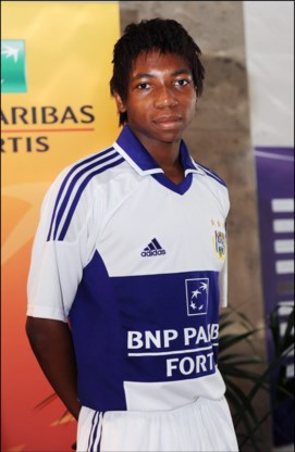 Francky Dury haalt El Ghanassy, Musonda en Weuts bij beloftenselectie