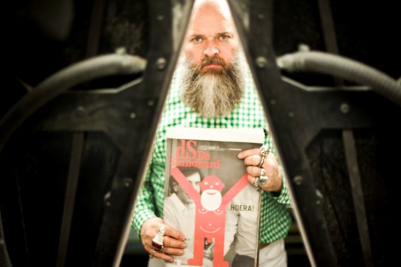 Walter Van Beirendonck maakt De Standaard