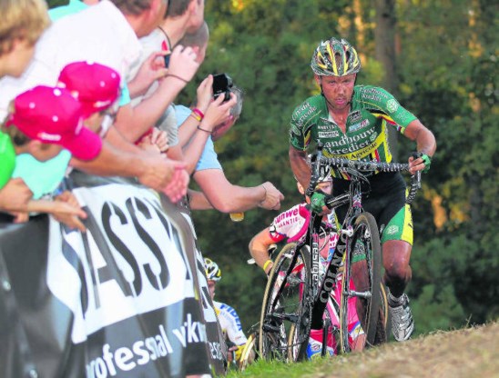 'Als je 35 bent, is het beter om bezig te blijven dan om drie weken niks te doen', weet Sven Nys.Peter Deconinck/belga