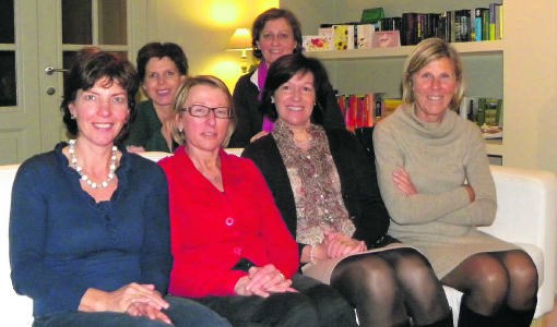De kern van de nieuwe, Waregemse serviceclub Zonta. djw