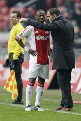 Ajax tenonder tegen Utrecht, PSV speelt gelijk