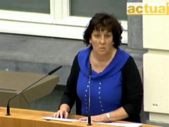 Minister Ingrid Lieten kwaad op de pers