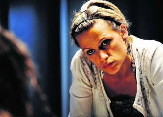 Veerle Baetens als Hannah Maes in het bekroonde ‘Code 37'.vtm