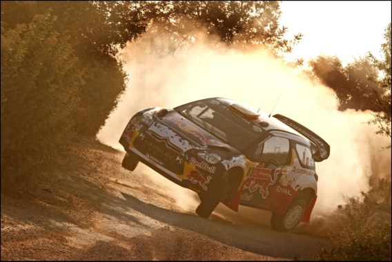 Neuville op weg naar eerste WK-punt in rally van Portugal