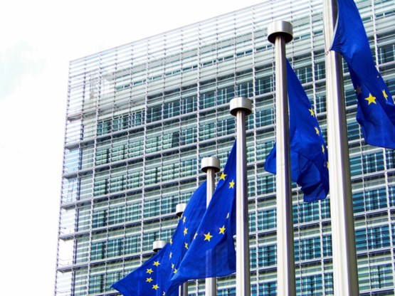 Europese Commissie reageert fel op uitspraken De Gucht