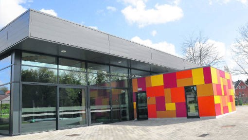 De fraaie nieuwe kinderopvang in Tielt kampt met mankementen.fg