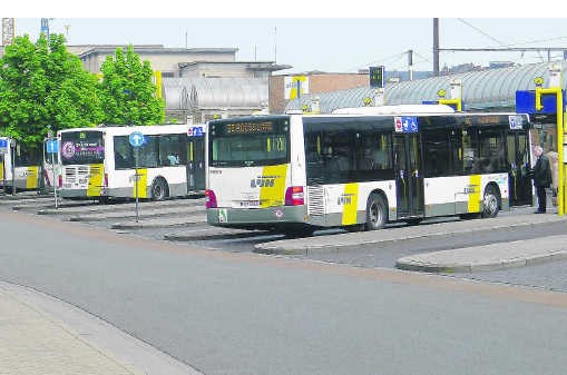 behoudt nachtbussen en bussen naar AZ Groeninge (Kortrijk) - De Standaard
