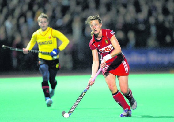 'Dit is niet alleen een droom van 25 jaar die aan diggelen wordt geslagen, het Belgische hockey verdient ook een beter imago', zegt Sofie Gierts.<br>Nico Vereecken/photo news