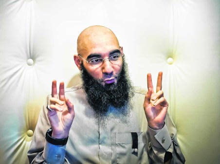 Fouad Belkacem van de radicale moslimbeweging Sharia4Belgium.