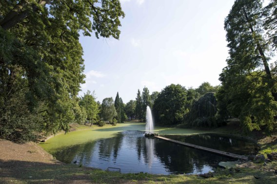 Aan de vijver van het park d’Avroy in Luik kwam Raphaël W. in contact met zijn slachtoffer, de 61-jarige dakloze homo Jacques Konin.