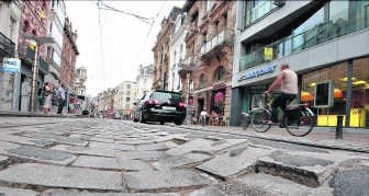De Vlaanderenstraat ligt er bijzonder slecht bij. De herstelling is broodnodig.