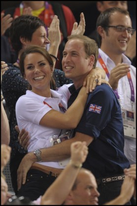 Prins William is bang voor de 'kiss cam'