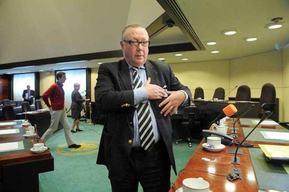 Vastgoedmagnaat Frank Zweegers ontkent dat hij geld gaf aan de Brusselse politiebaas Glenn Audenaert (foto) om lobbywerk uit te voeren.