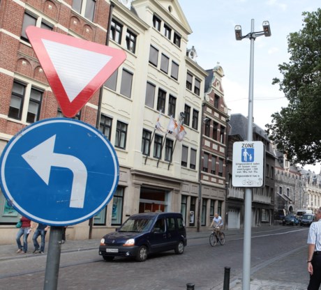 De eerste slimme camera’s staan vlakbij de Sint-Michielskerk.