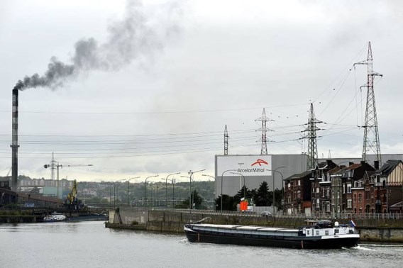Waalse regering buigt zich over reddingsplan ArcelorMittal