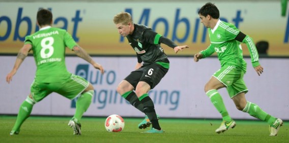 BUNDESLIGA. Timmy Simons raakt niet weg uit degradatiezone