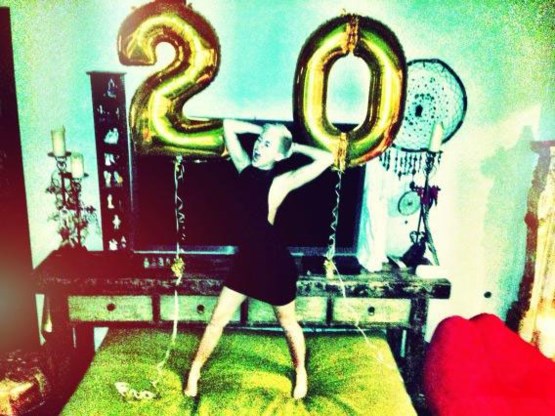 Miley Cyrus krijgt bizar verjaardagscadeau