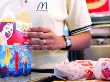 De ceo van McDonald's verdient 580 keer zoveel als de laagstbetaalde werknemer.
