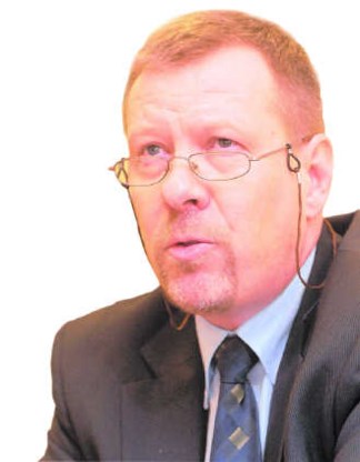 <P>Herman Dams.</P>