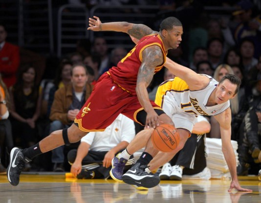 Los Angeles Lakers winnen na zes nederlagen op rij