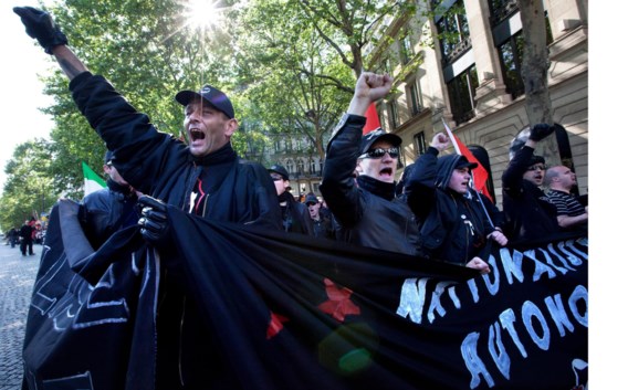 De Autonome Nationalisten op een betoging in Parijs in 2012. 
