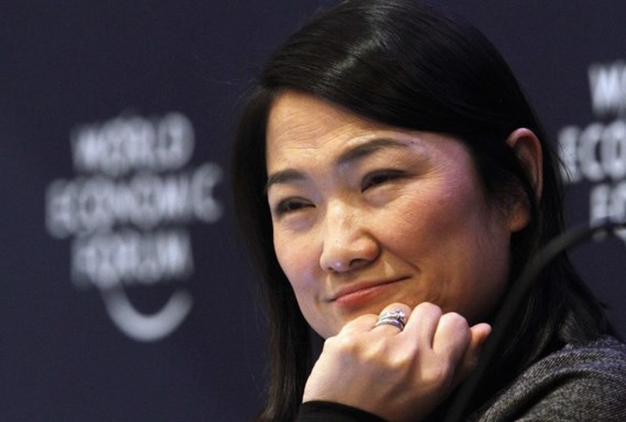 Zhang Xin studeerde in 1992 af aan de Universiteit van Cambridge.