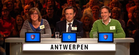 ‘De slimste gemeente': er moet bij Vier toch iemand rondlopen die ziet dat dit programma niet deugt?