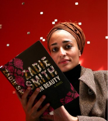 Zadie Smith behoort tot de beste jonge Britse schrijvers van het decennium.