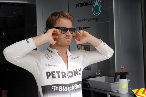 Nico Rosberg pakt pole in Bahrein 