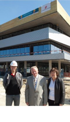 Stadskantoor Torhout: zondag open.