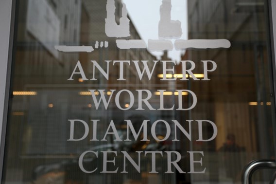 Topman diamantkoepel vervolgd voor fraude