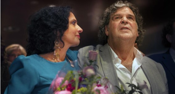 ‘Ik hecht eraan op deze plaats de Nederlandse taal te bedanken voor haar diensten door de jaren heen.’