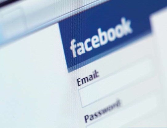 Pesterijen op Facebook en Twitter nemen toe door verveling